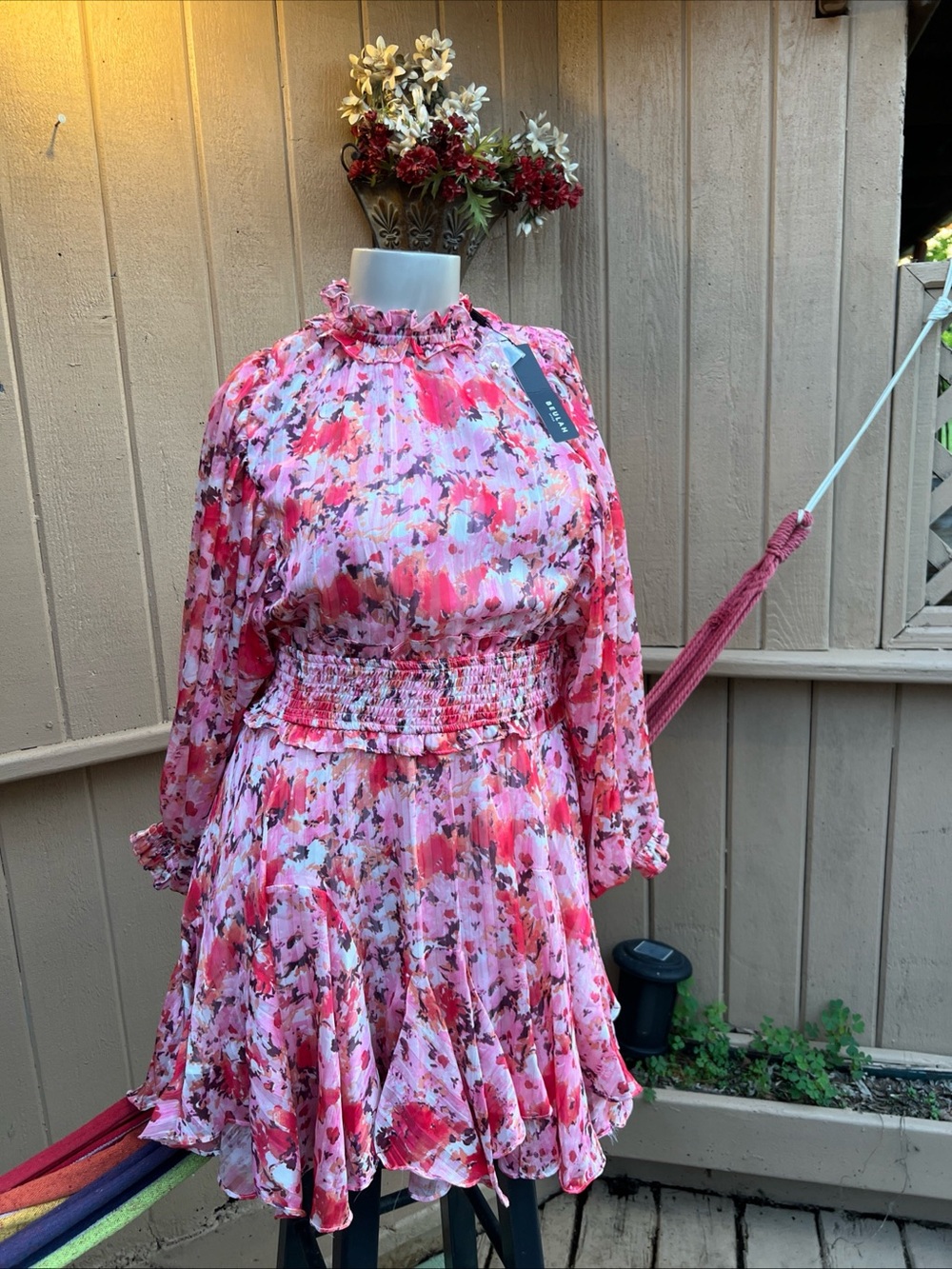 NWT Ruffle Skirt Cocktail Dress by Beulah Style Size L balloon sleeves - Picture 3 of 14